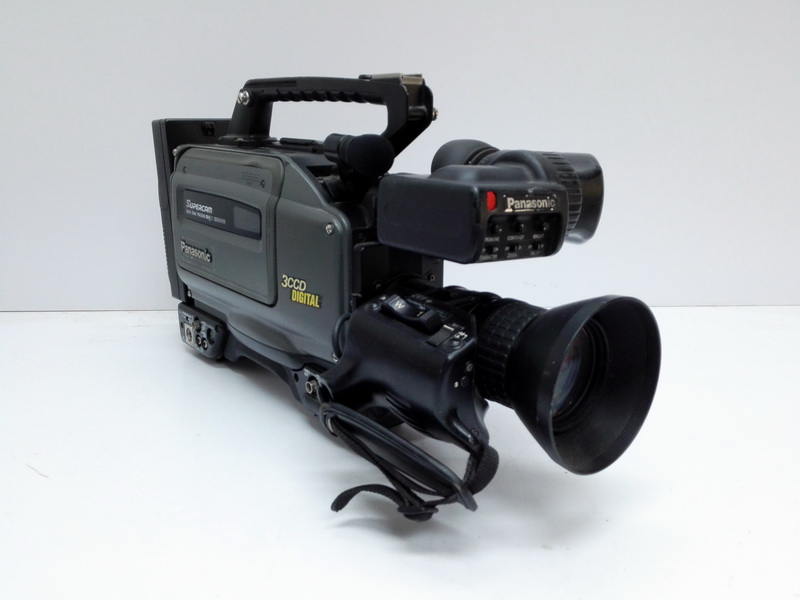 camara video panasonic supercamsvhs hombreratripode _micro metal enciene30x57x23 1u